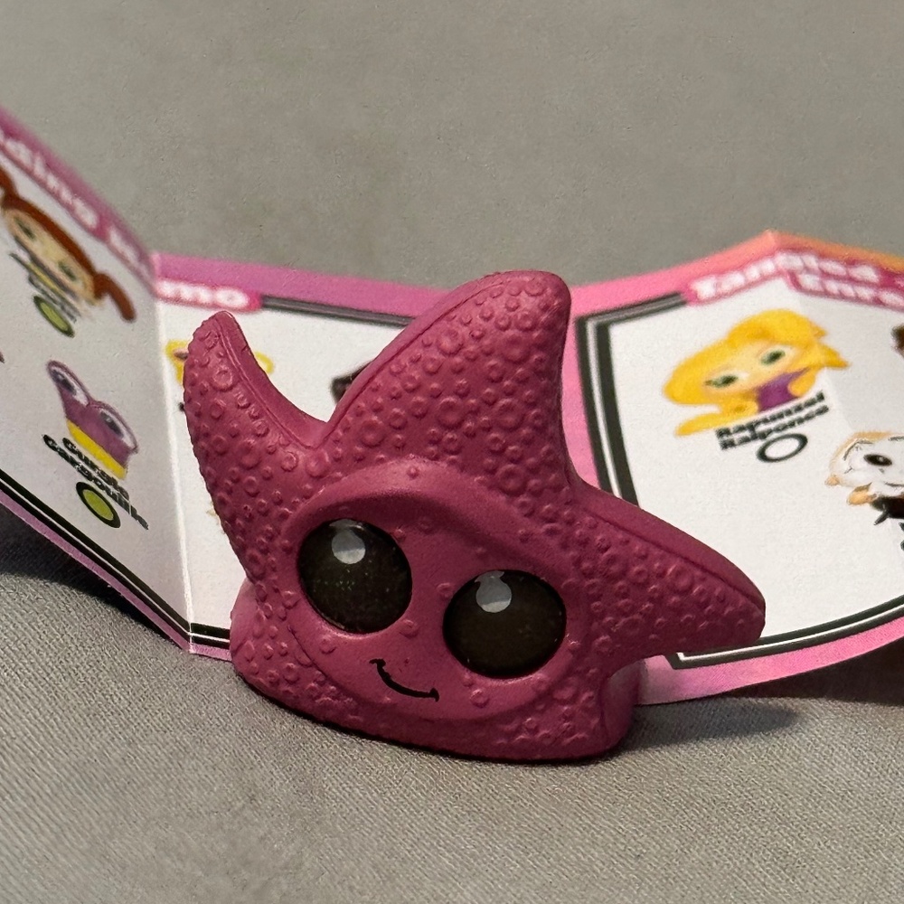 Disney Doorables- Technicolor- Peach (Rare)